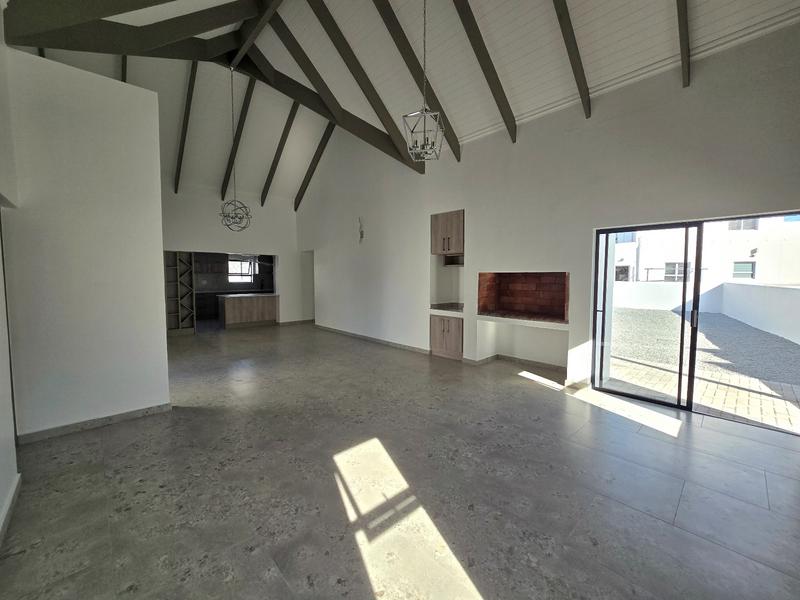 3 Bedroom Property for Sale in Britannia Bay Western Cape